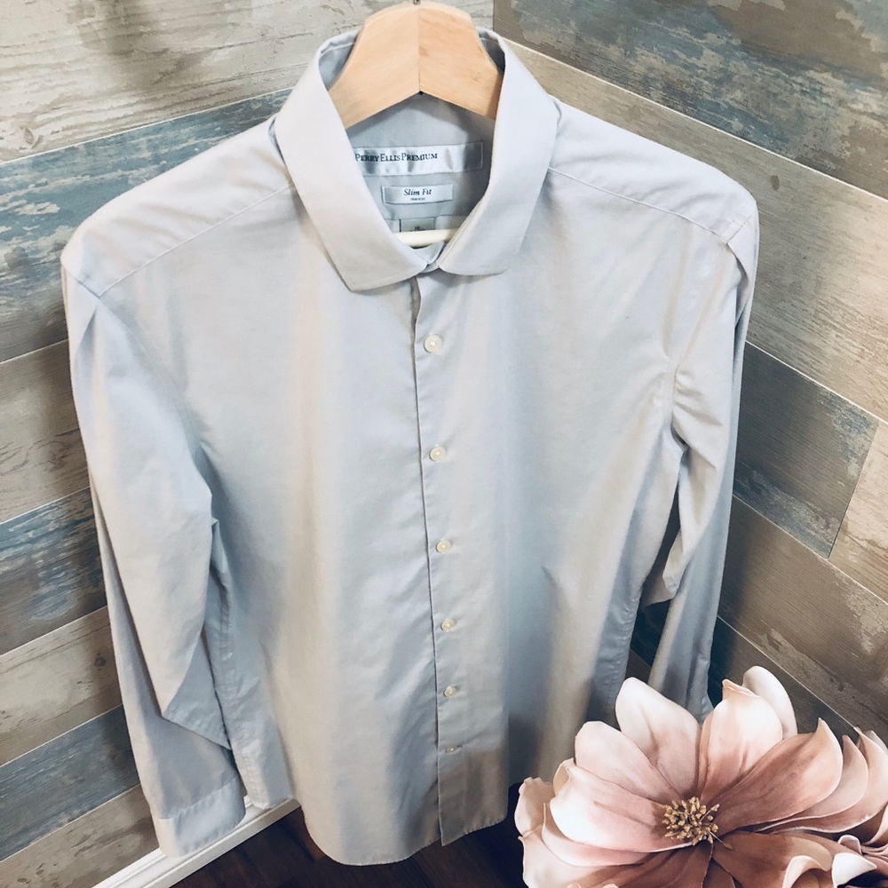 Perry Ellis Premium Casual Button Down Shirt